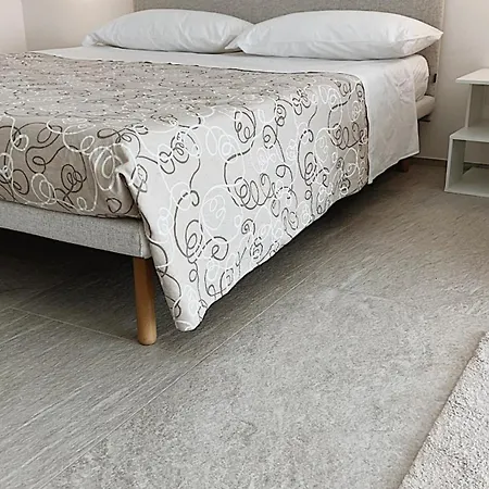 Apartamento Panoramic House Maggiore *